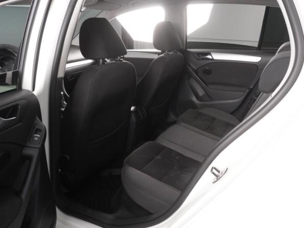 Volkswagen Golf VI с пробегом 2011 года, цена 869 000 рублей, 246071 км, хэтчбек, Автокод Объявления