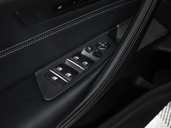 BMW 5 серии VII (G30/G31/G38) с пробегом 2019 года, цена 3 899 000 рублей, 124555 км, седан, Автокод Объявления