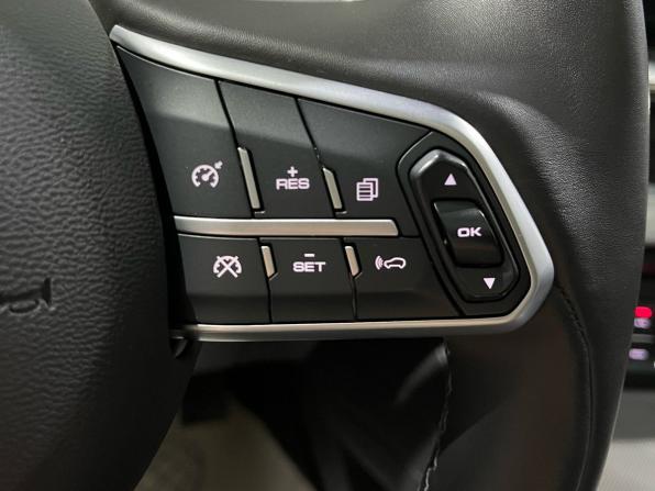 Haval F7 I Рестайлинг с пробегом 2023 года, цена 2 390 000 рублей, 43000 км, внедорожник, Автокод Объявления