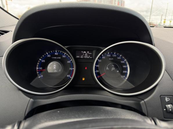 Hyundai ix35 I Рестайлинг с пробегом 2014 года, цена 1 660 000 рублей, 101197 км, внедорожник, Автокод Объявления