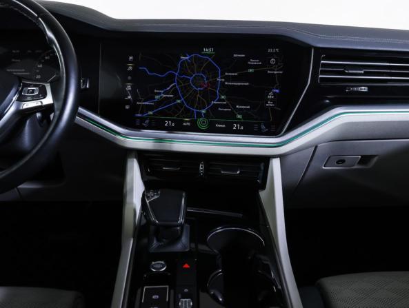 Volkswagen Touareg III с пробегом 2019 года, цена 4 390 000 рублей, 106823 км, внедорожник, Автокод Объявления