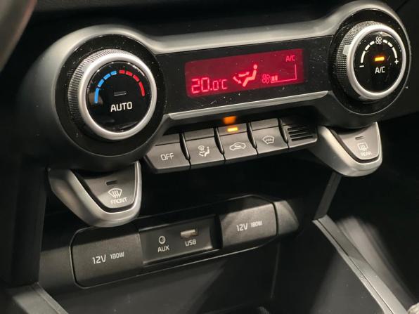 Kia Rio IV с пробегом 2019 года, цена 1 550 000 рублей, 95000 км, хэтчбек, Автокод Объявления