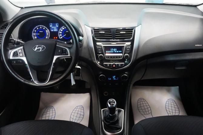 Hyundai Solaris I Рестайлинг с пробегом 2016 года, цена 1 200 000 рублей, 78400 км, седан, Автокод Объявления