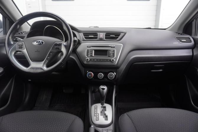 Kia Rio III Рестайлинг с пробегом 2017 года, цена 995 000 рублей, 173000 км, хэтчбек, Автокод Объявления