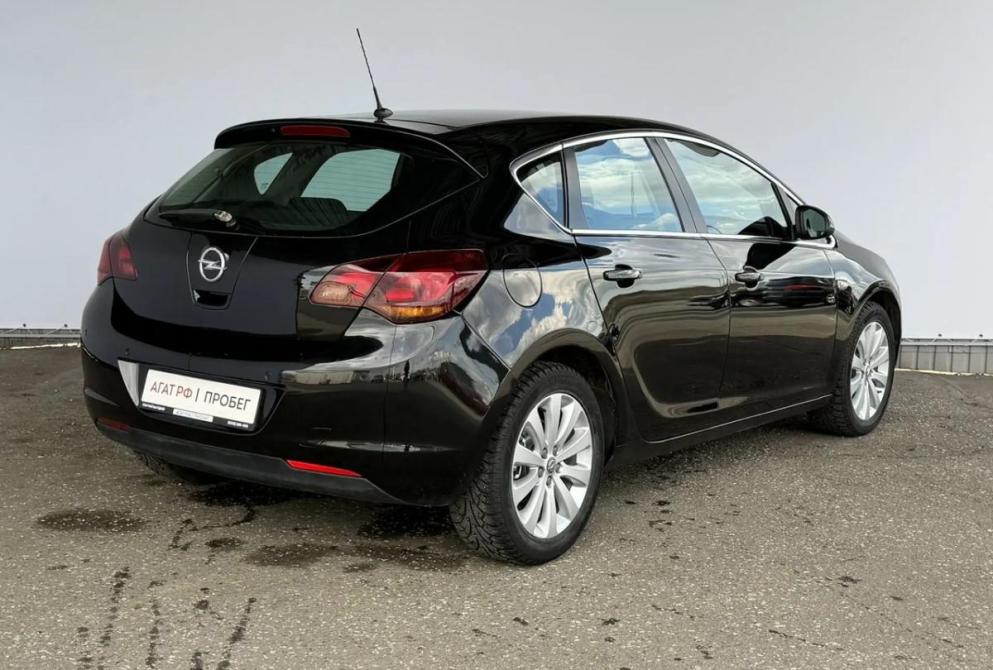 Opel Astra J Киров  - изображение 5