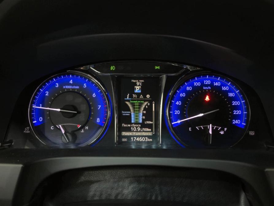 Toyota Camry VII (XV50) Рестайлинг 2 Альметьевск  - изображение 18