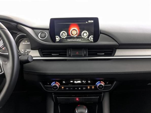 Mazda 6 III (GJ) Рестайлинг 2 с пробегом 2023 года, цена 3 365 000 рублей, 15839 км, седан, Автокод Объявления