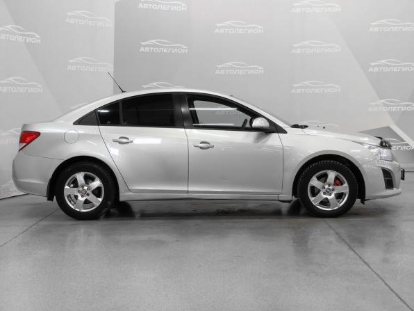 Chevrolet Cruze I Рестайлинг с пробегом 2014 года, цена 650 000 рублей, 208762 км, седан, Автокод Объявления