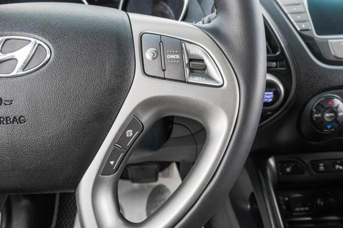 Hyundai ix35 I Рестайлинг с пробегом 2014 года, цена 1 599 000 рублей, 237000 км, внедорожник, Автокод Объявления