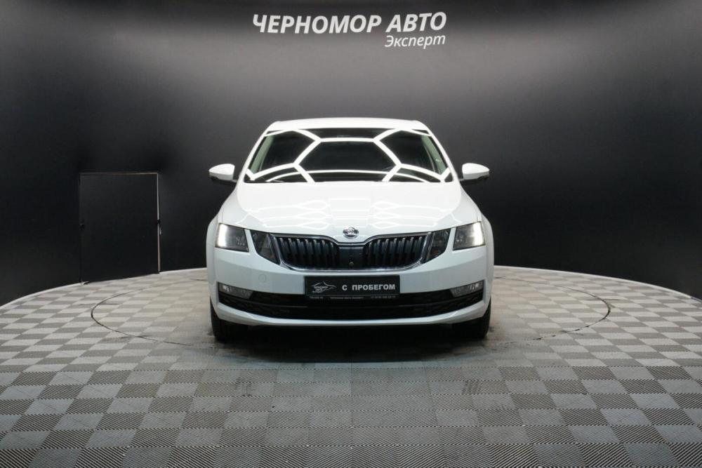 Skoda Octavia III (A7) Рестайлинг Крым  - изображение 8