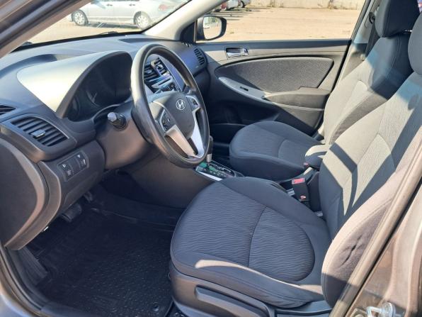 Hyundai Solaris I с пробегом 2011 года, цена 650 000 рублей, 225074 км, седан, Автокод Объявления
