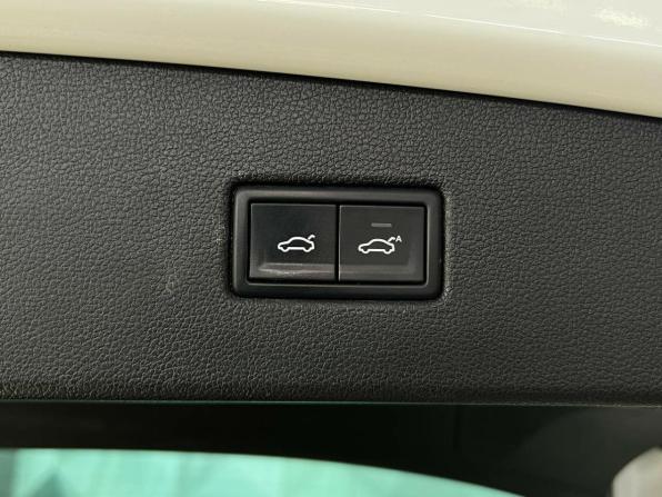 Volkswagen Tiguan II с пробегом 2016 года, цена 1 930 000 рублей, 250483 км, внедорожник, Автокод Объявления
