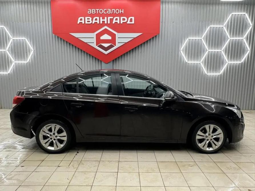Chevrolet Cruze I Рестайлинг Альметьевск  - изображение 8