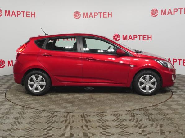 Hyundai Solaris I с пробегом 2014 года, цена 878 000 рублей, 131699 км, хэтчбек, Автокод Объявления