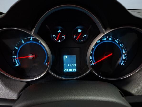 Chevrolet Cruze I Рестайлинг с пробегом 2012 года, цена 648 000 рублей, 201835 км, хэтчбек, Автокод Объявления