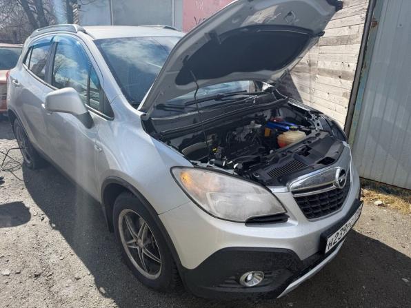Opel Mokka I с пробегом 2013 года, цена 967 000 рублей, 115000 км, внедорожник, Автокод Объявления