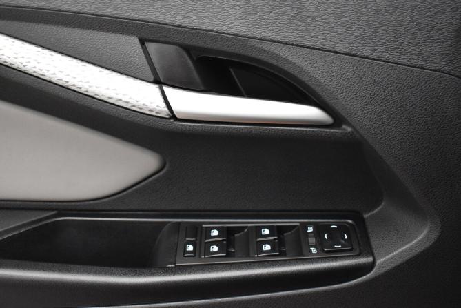 Lada (ВАЗ) Vesta I с пробегом 2018 года, цена 1 070 000 рублей, 68167 км, универсал, Автокод Объявления
