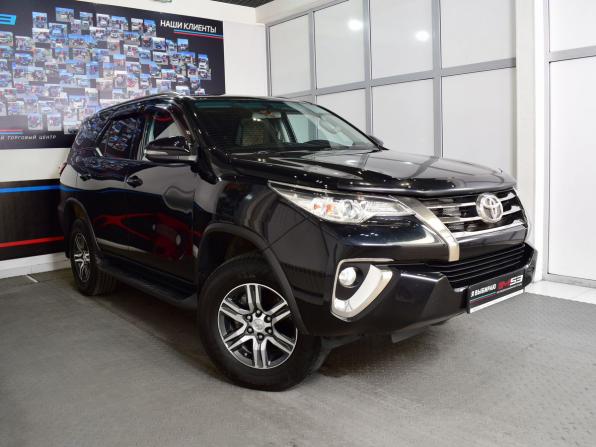 Toyota Fortuner II с пробегом 2018 года, цена 3 785 995 рублей, 204693 км, внедорожник, Автокод Объявления