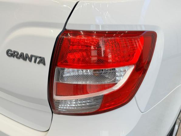 Lada (ВАЗ) Granta I с пробегом 2016 года, цена 650 000 рублей, 88513 км, седан, Автокод Объявления
