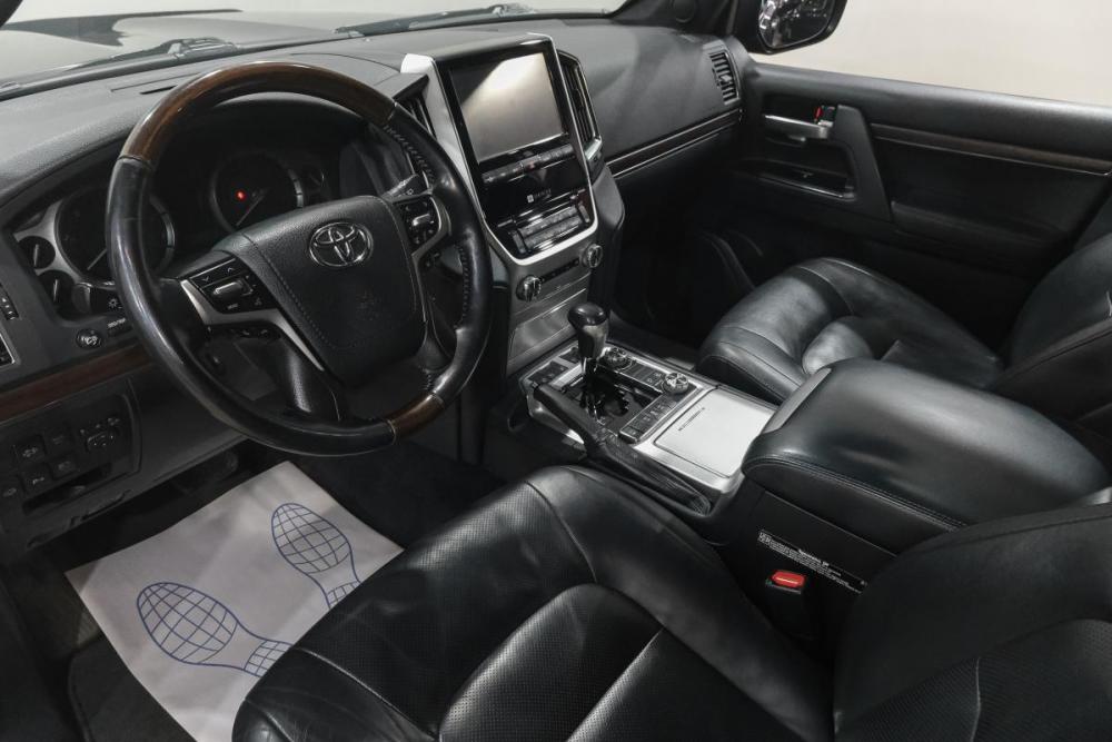 Toyota Land Cruiser 200 Series Рестайлинг 2 Новокузнецк  - изображение 14