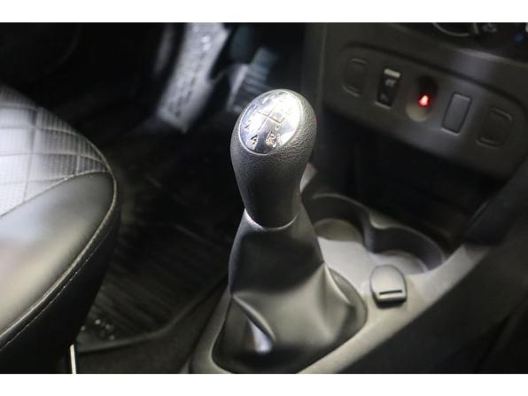 Renault Sandero II с пробегом 2017 года, цена 792 800 рублей, 178980 км, хэтчбек, Автокод Объявления