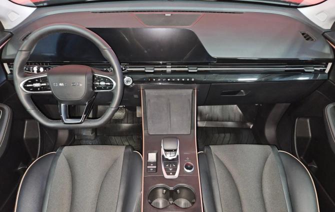Omoda C5 I с пробегом 2024 года, цена 1 895 000 рублей, 28415 км, внедорожник, Автокод Объявления