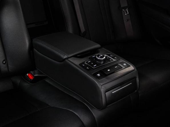 Hyundai Genesis II с пробегом 2016 года, цена 1 999 000 рублей, 105682 км, седан, Автокод Объявления