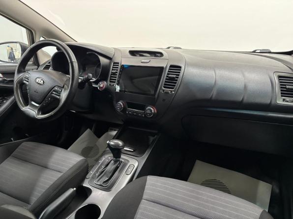 Kia Cerato III с пробегом 2014 года, цена 1 300 000 рублей, 145137 км, седан, Автокод Объявления