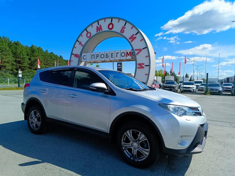 Toyota RAV4 IV (XA40) Тюмень  - изображение 1