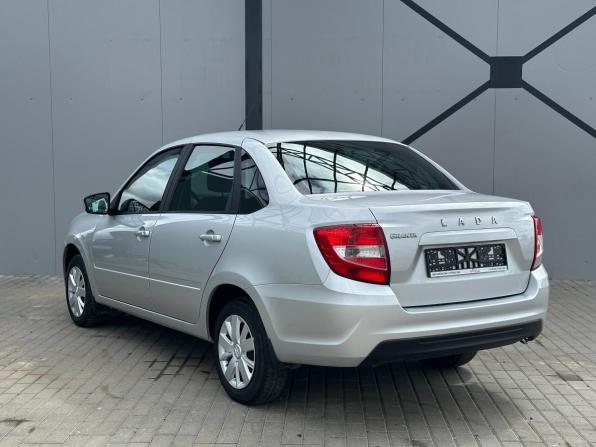 Lada (ВАЗ) Granta I Рестайлинг с пробегом 2022 года, цена 780 000 рублей, 68777 км, седан, Автокод Объявления
