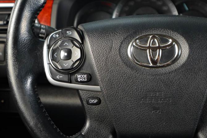 Toyota Camry VII (XV50) с пробегом 2012 года, цена 1 469 000 рублей, 311000 км, седан, Автокод Объявления
