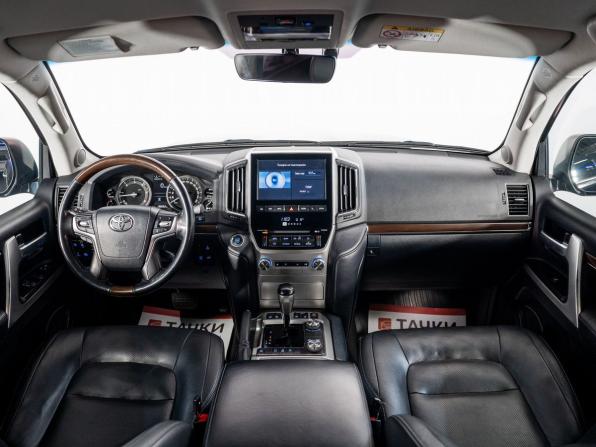 Toyota Land Cruiser 200 Series Рестайлинг 2 с пробегом 2018 года, цена 7 250 000 рублей, 138262 км, внедорожник, Автокод Объявления