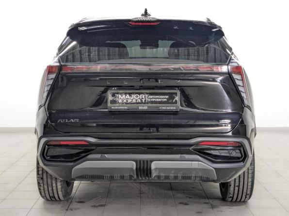 Geely Atlas II с пробегом 2024 года, цена 3 705 000 рублей, 1750 км, внедорожник, Автокод Объявления