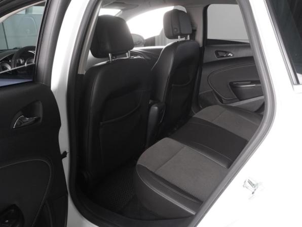 Opel Astra J с пробегом 2012 года, цена 739 000 рублей, 205154 км, хэтчбек, Автокод Объявления