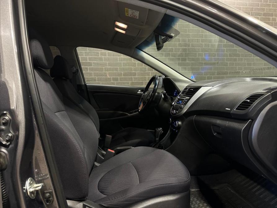 Hyundai Solaris I Рестайлинг Челябинск  - изображение 9