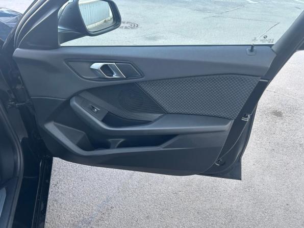 BMW 1 серии III (F40) с пробегом 2020 года, цена 2 450 000 рублей, 117026 км, хэтчбек, Автокод Объявления