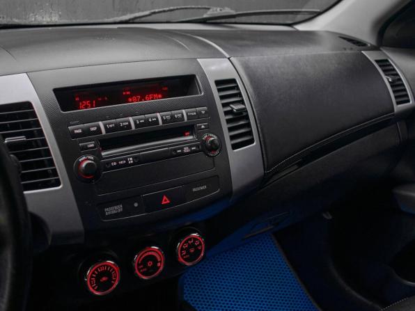 Mitsubishi Outlander II Рестайлинг с пробегом 2011 года, цена 1 400 000 рублей, 149670 км, внедорожник, Автокод Объявления