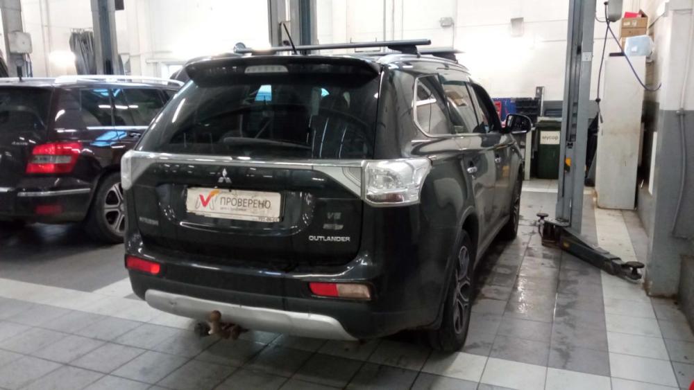 Mitsubishi Outlander III Рестайлинг Санкт-Петербург  - изображение 3