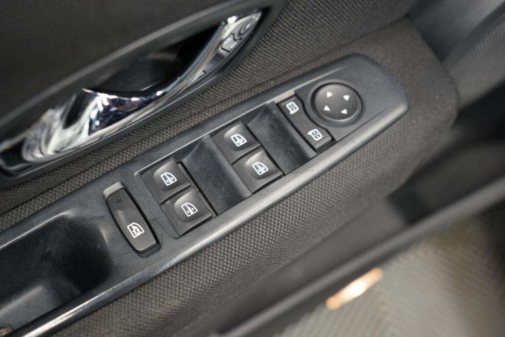 Renault Megane III Рестайлинг 2 Крым  - изображение 10