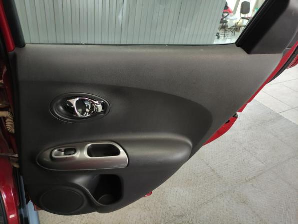 Nissan Juke I с пробегом 2011 года, цена 980 000 рублей, 70865 км, внедорожник, Автокод Объявления