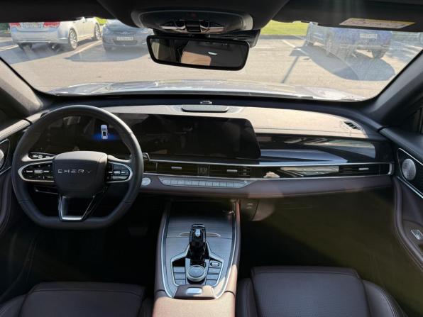 Chery Tiggo 7L I с пробегом 2024 года, цена 2 500 000 рублей, 5346 км, внедорожник, Автокод Объявления