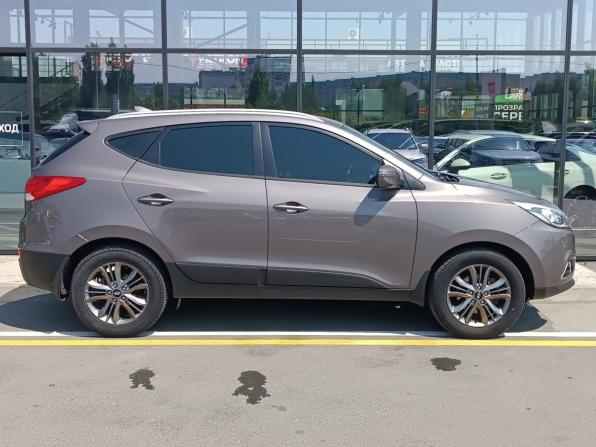 Hyundai ix35 I Рестайлинг с пробегом 2013 года, цена 1 190 000 рублей, 203716 км, внедорожник, Автокод Объявления