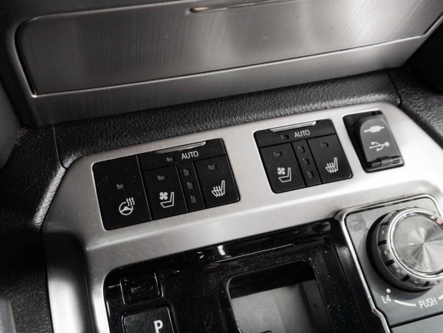 Toyota Land Cruiser 200 Series Рестайлинг 2 Тюмень  - изображение 23