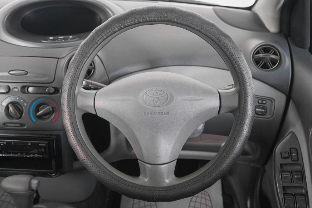 Toyota Vitz I (P10) Кемерово  - изображение 16