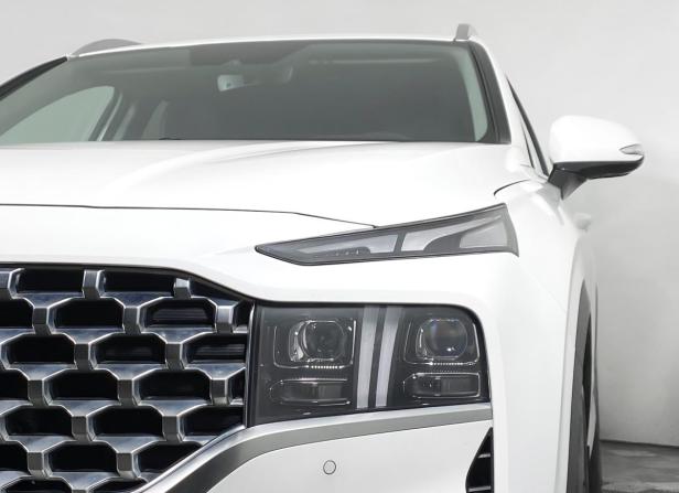 Hyundai Santa Fe IV Рестайлинг с пробегом 2021 года, цена 4 539 000 рублей, 17680 км, внедорожник, Автокод Объявления