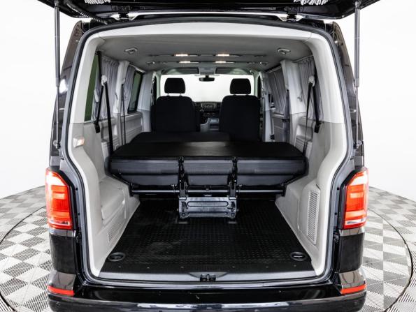Volkswagen Caravelle T6 с пробегом 2018 года, цена 2 999 000 рублей, 256770 км, минивэн, Автокод Объявления