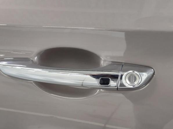 Hyundai Solaris II Рестайлинг с пробегом 2022 года, цена 1 825 000 рублей, 117231 км, седан, Автокод Объявления