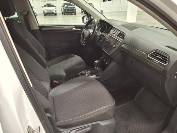 Volkswagen Tiguan II с пробегом 2018 года, цена 2 279 000 рублей, 151246 км, внедорожник, Автокод Объявления