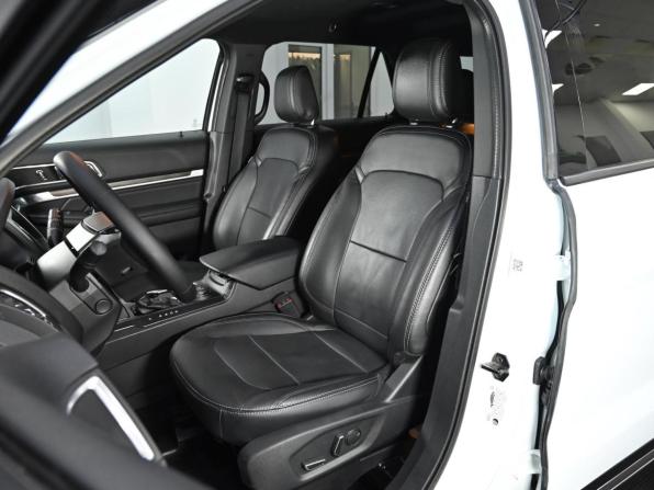 Ford Explorer V Рестайлинг с пробегом 2018 года, цена 2 249 000 рублей, 105000 км, внедорожник, Автокод Объявления
