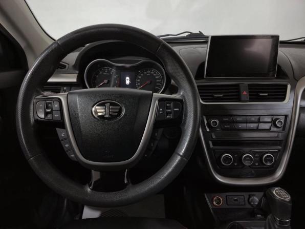 FAW Besturn X80 I Рестайлинг с пробегом 2018 года, цена 940 000 рублей, 166236 км, внедорожник, Автокод Объявления